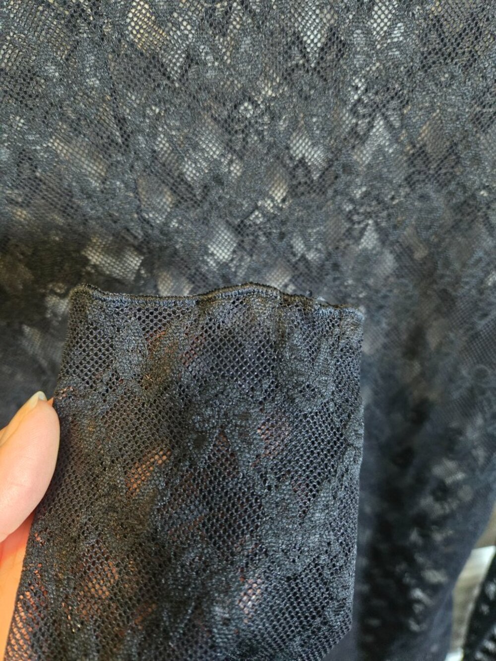Free People Intimately Black Lace Sheer Long Sleeve Mesh Top M Boho Festival - Picture 6 of 9